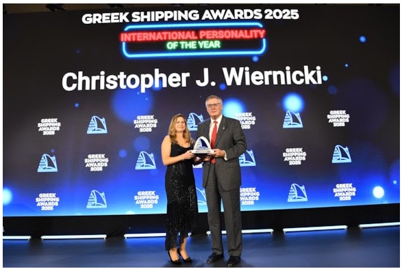 8c2d3b7d413810724edcac5df602ba88_1765791360_9641.jpg 8c2d3b7d413810724edcac5df602ba88_1765791360_9641.jpg